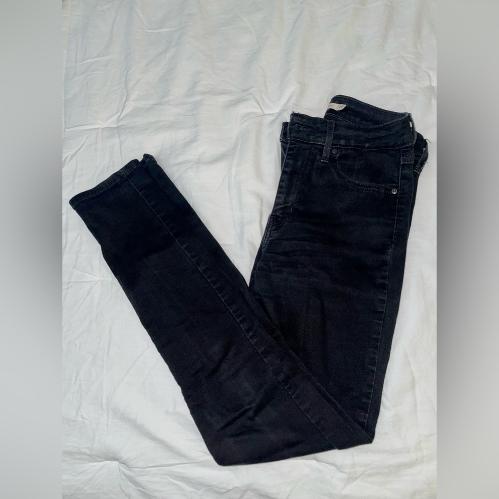 Levi’s 721 High Rise Skinny Jeans
